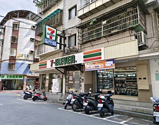 東湖國中旁安泰街公寓 - Image 12