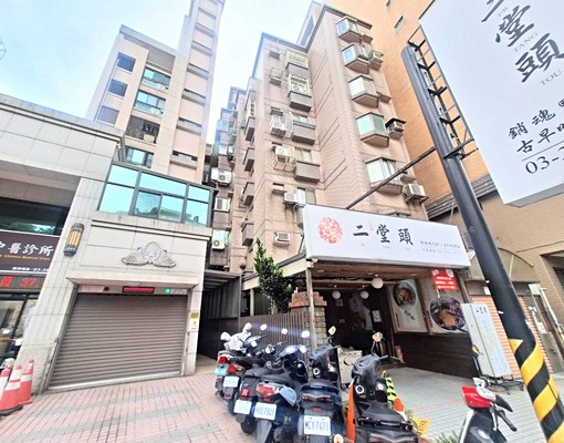 龍安商圈、龍安街旁二房 - Image 1
