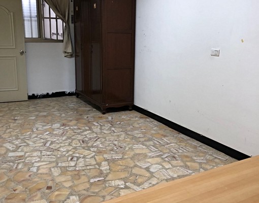 透天2樓雅房出租 - Image 4