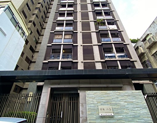 近中正紀念堂.南門市場❤️高樓景觀1+1房*含管*社區管理 - Image 15