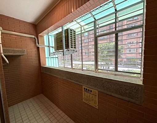 湳雅大潤發三房全新裝修平車1分鐘直上68 - Image 9