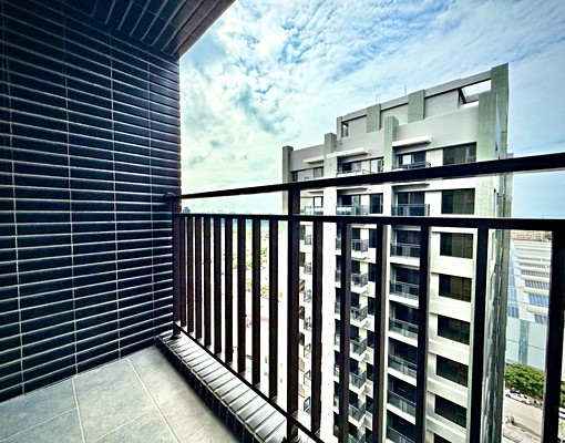 航空城客運園區．璟都艾美全新未住．簡配次高層三房車 - Image 7