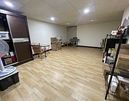 ⭐吉屋出租⭐一樓工作室首選(網拍,攝影棚佳) - Image 1