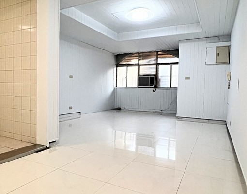 新店七張捷運站家樂福裕隆城生活圈公寓四樓3房1衛可以租屋補助 - Image 3