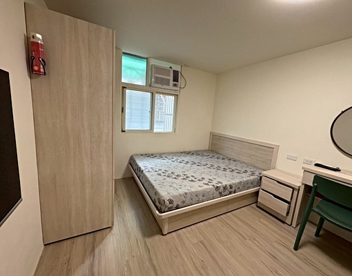 土城❣採光通風/傢俱齊全/巷內安靜/鄰近日月光廣場/土城醫院 - Image 2