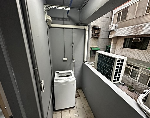 下庄市場❣獨洗曬/室內空間大/可炊/變頻冷氣/生活機能佳 - Image 10