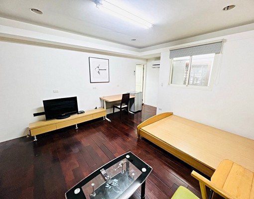 劍南捷運/德明科大、新裝潢採光、包水電瓦斯、獨立洗/有陽台 - Image 4