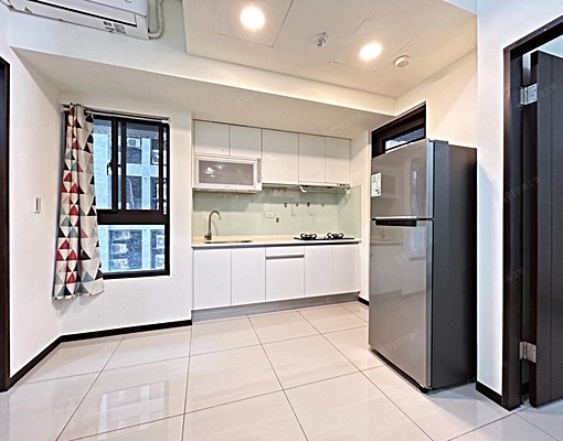 歡迎毛孩對面有公園可租補,全配採光佳,含車管 - Image 8