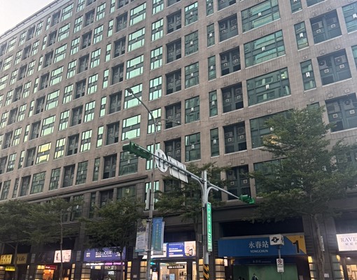 東區首選!永春站!名設計師套房 - Image 1