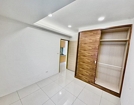 🏡超好採光✨設計師設計新裝潢、新家俱、大露天陽台🔥可養貓 - Image 11