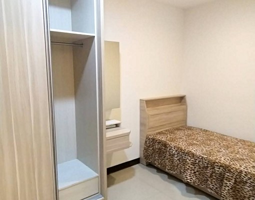 屋主自租免仲介費，輕軌V10站，社區樓下商店街，家具家電齊全 - Image 6