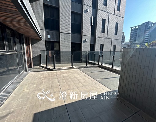 大遠百ＡＩ特區｜採光兩房露台戶設備全機能好 - Image 14