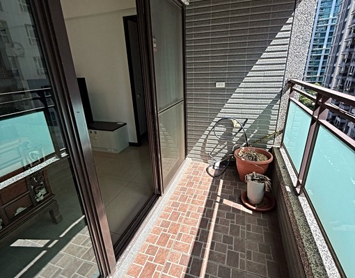 A9捷運200公尺全配4房車 - Image 9