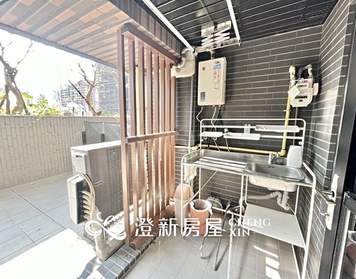 傢具齊全✨採光兩房大露台✨戶數單純✨乾濕分離✨黃金地段✨平車 - Image 14