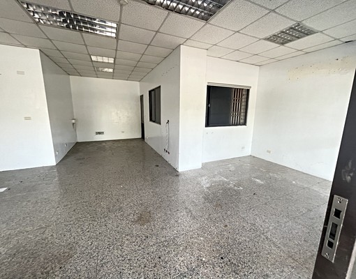 嵐峰路正大路邊顯眼超值一樓出租 - Image 4