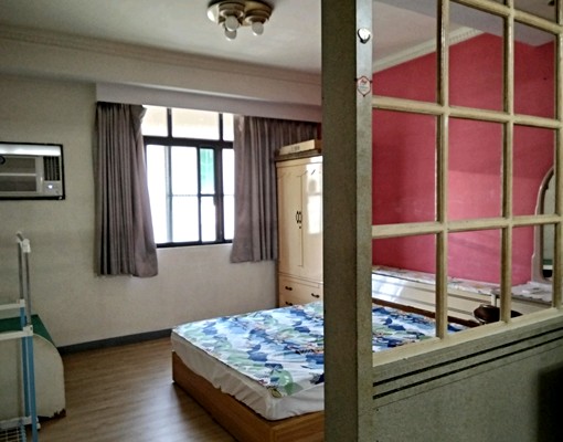 捷運後驛站一房一廳一衞最多2人住含網路水費第四台生活機能佳 - Image 1
