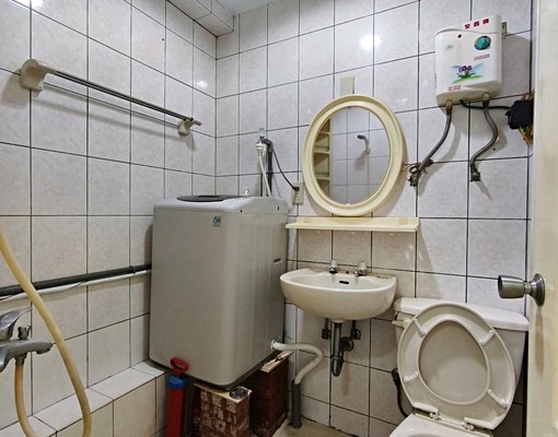 友善屋源社會住宅*新冷氣沙發*可寵*免服務費可租補*窗台曬衣 - Image 6