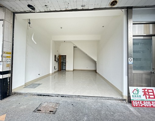 新月廣場旁舊城旁市場入口一樓出租 - Image 3