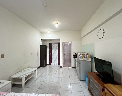 綠寶石舒適大套房~~全業房屋 - Image 4
