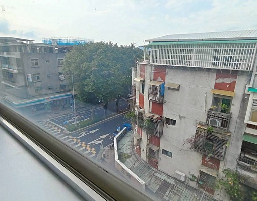 南京三民❣️2房租補可貓1隻對外窗採光通風台水電獨洗曬可開伙 - Image 4