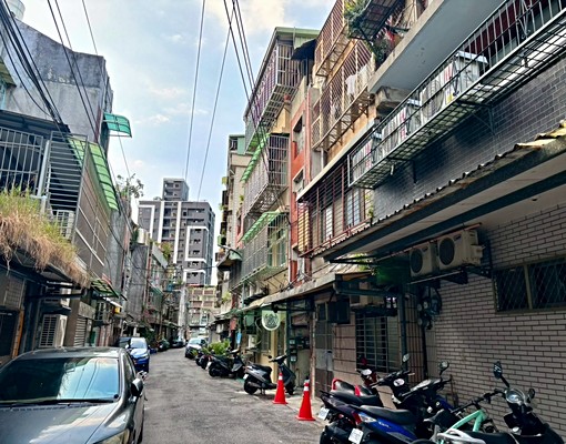 🏠江子翠閣樓小家・溫馨渡假風✨靜巷捷運約250公尺 - Image 13