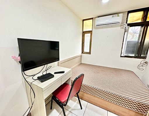 府中站☀️小資採光套房☀️家電俱全 - Image 1