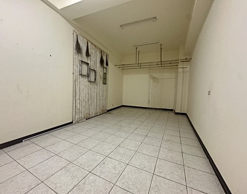 彌陀路⭕️臨路_店面住家⭕️可空屋⭕️可全配⭕️ - Image 9