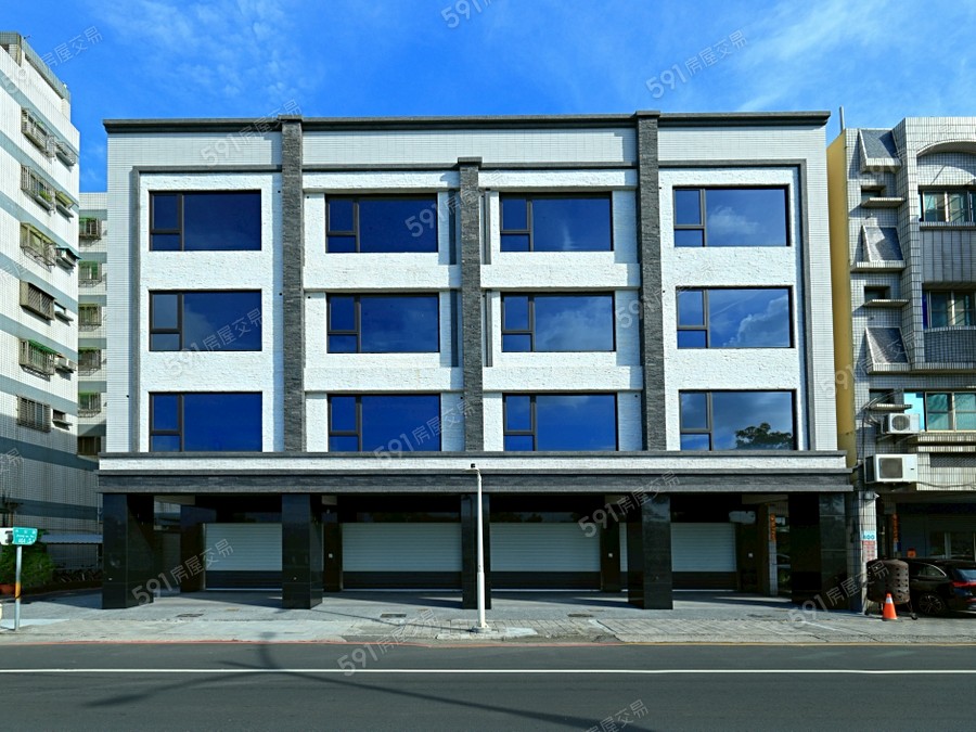 偕富五居實景圖