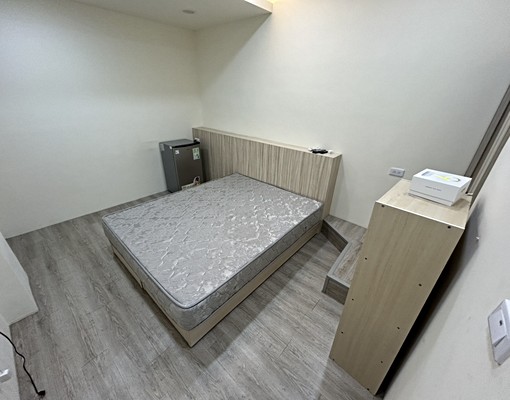 近新屋交流道台灣甕窯雞可入戶籍寵物房 - Image 4