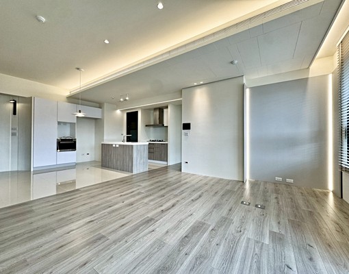 U雋｜中高樓三房雙平車｜可租補戶籍 - Image 2