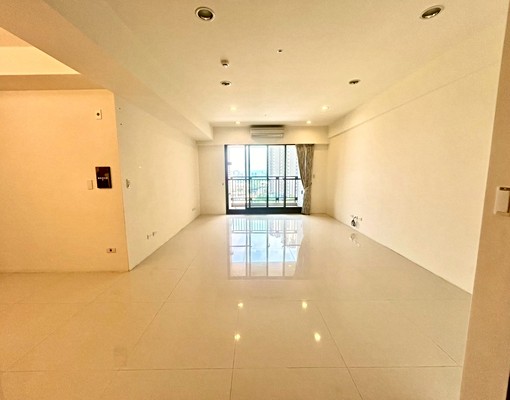 惠宇青雲景觀4房+平車(可報稅) - Image 1