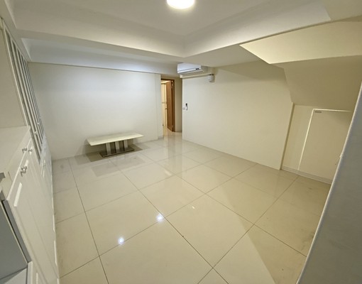 桃園｜藝文特區/辦公室工作室/可租補/可貓/廚房/機車位 - Image 4