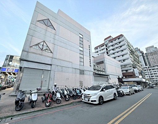 誠★捷運文心崇德站高樓視野全配套房可租補 - Image 13