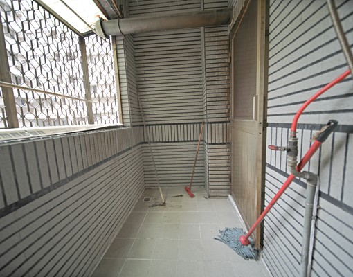 周圍學校很多｜近輕軌｜五甲商圈｜黃金店住1+夾＋２ - Image 7
