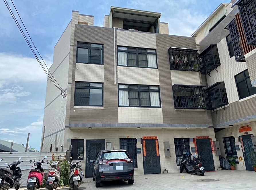 你出價我來談🔥專任免千萬龍井區大樓價買輕屋齡透天