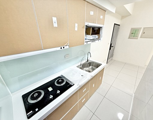 鶯歌老街，新成屋兩房，大平車，雙陽台，大樓管理 - Image 10