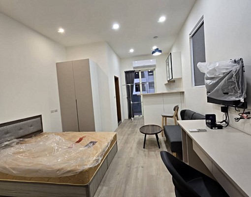 大套房.全新未住、什麼都有.獨洗陽台.精美裝潢. - Image 3