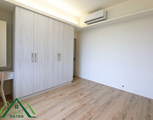 富築│三房平車│租補入籍│台水電│住戶品質佳│美裝潢│近弘文 - Image 9