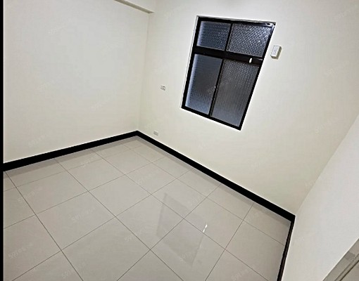 關渡捷運/公寓3房1廳2衛/低樓層/32坪/電器可議/近北藝 - Image 3