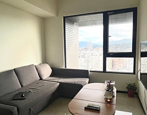 【永安市場站】24h管理員電梯大樓/有廚房陽台/可租補 - Image 1