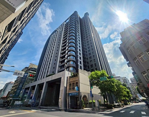 台北晶麒~龍山寺捷運+西門町商圈~優質套房附家具家電 - Image 12