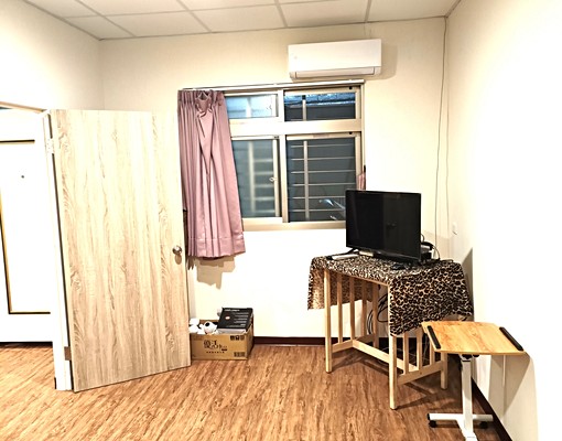 北橋捷運商圈三和夜市中央市場入住一手新裝修一房一廳魔術大空間 - Image 1