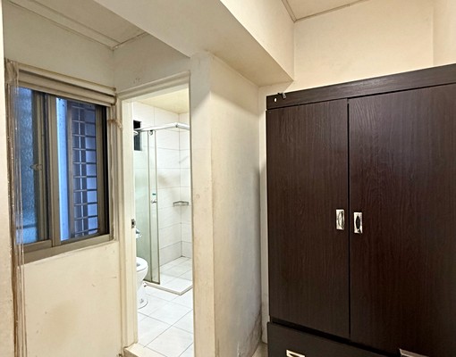 龍山寺🏘️寵物友善🌟衛浴開窗免爬梯/近捷生活機能佳 - Image 8