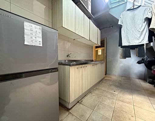 龍山寺🏘️寵物友善🌟衛浴開窗免爬梯/近捷生活機能佳 - Image 11