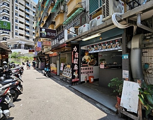👑淡江翰林館低樓層全新裝潢獨立洗衣機獨立套房可以租❗❗❗ - Image 15