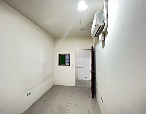 萬華❣️免爬高可報稅屋況佳空間大對外窗格局方正機能強 - Image 5
