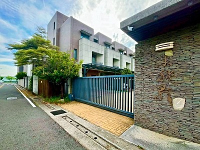 竹南源富孝親前庭大面寬雙車美墅