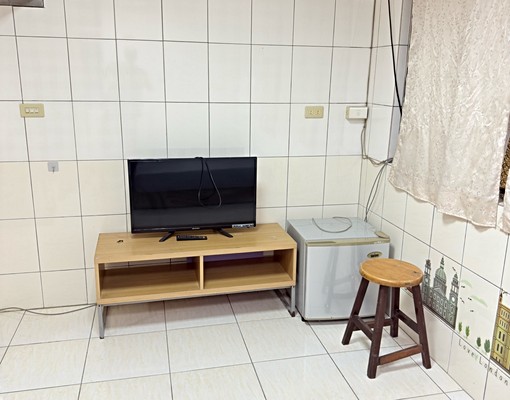 新坡街上套房出租近公車站超商生活機能佳 - Image 7