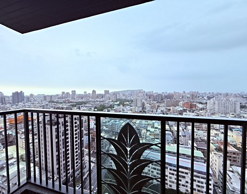 享受好居《巨蛋商圈河堤公園優美高樓層精緻三房附平車》 - Image 12