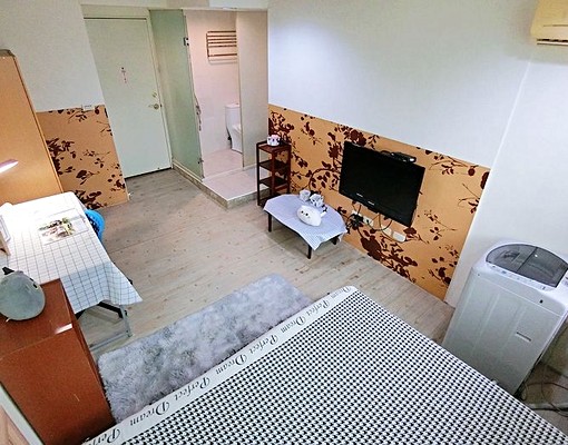 新光/大遠百☸時尚精品☸採光大空間☸漂亮木地板☸獨洗獨曬 - Image 3